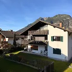 Berg-faszination Apartment Garmisch-Partenkirchen
